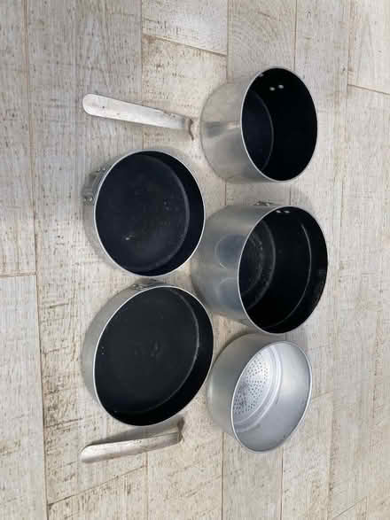 Photo of free Camping pans (Croham CR2) #1