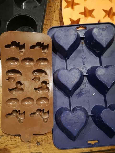 Photo of free 5 silicon moulds, used for making crayons (Craiglockhart EH14) #2
