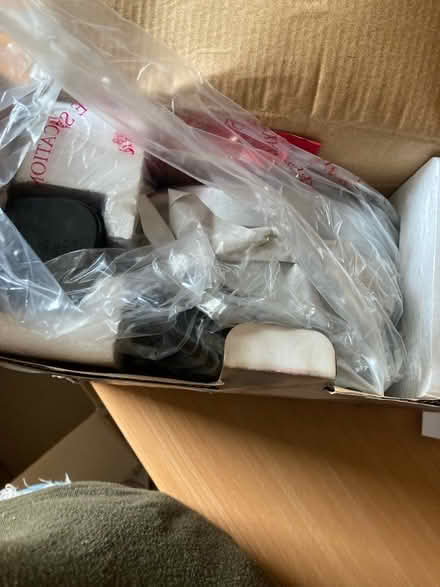 Photo of free Omelette maker - never used (Mill End, WD3) #2