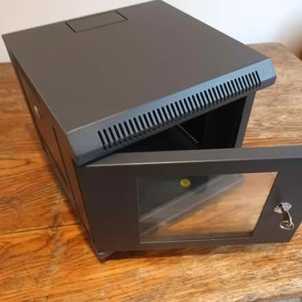 Photo of free Lockable metal cabinet (Kidlington OX5) #1