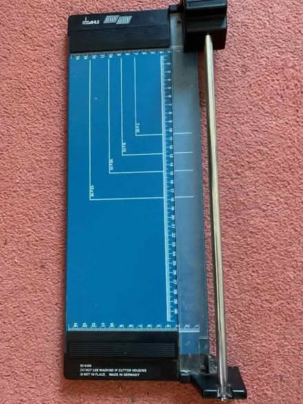 Photo of free guillotine for paper and card (Bowbridge GL5) #2