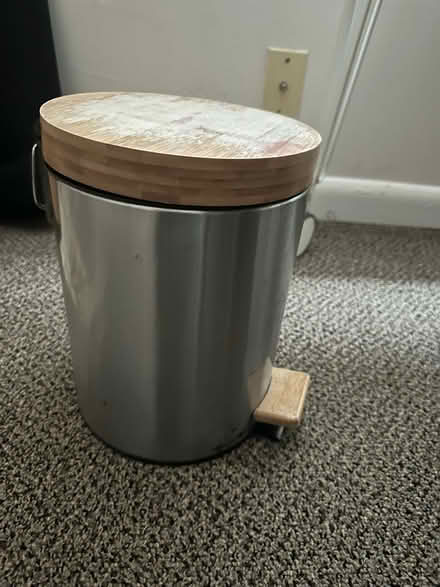 Photo of free Bathroom trash can (Adams Morgan) #1