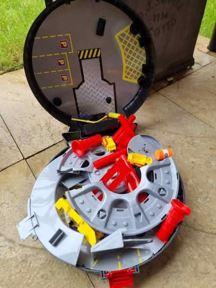 Photo of free Car garage and Pizza Planet Hideout (Freeland, Oxfordshire) #2