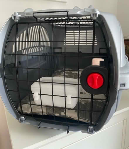 Photo of free Pet Carrier (Enfield EN2) #2