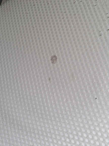 Photo of free Good condition small single mattress. (Linslade LU7) #2
