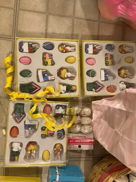 Photo of free Easter or Springtime decorations (Clover Hill) #1