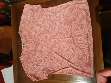 Photo of free Ladies tops size 14 (Kendal LA9) #1
