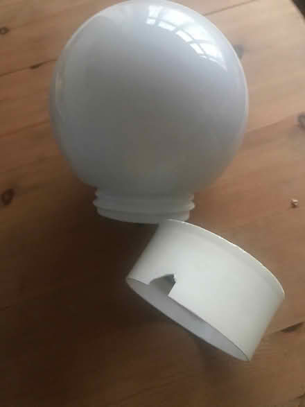 Photo of free White globe light fitting (Loughton IG10) #1