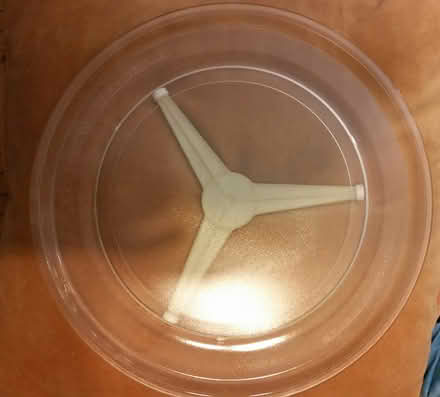 Photo of free Microwave plate (GTA) #1