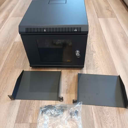 Photo of free Lockable metal cabinet (Kidlington OX5) #4