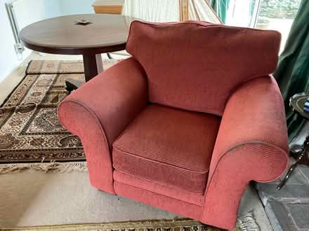 Photo of free 3 piece suite (Presteigne LD8,) #4
