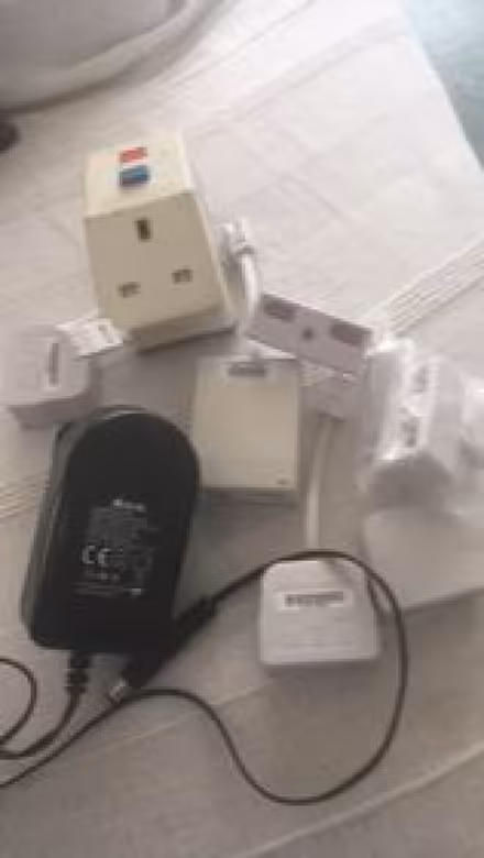 Photo of free Miscellaneous phone/electrical (Bishops Cleeve GL52) #1