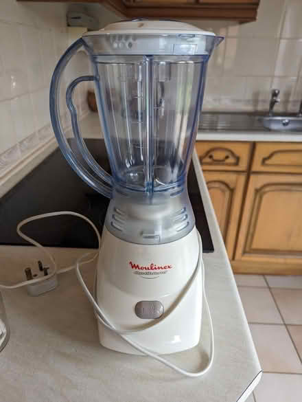 Photo of free Blender (Lawley TF4) #1