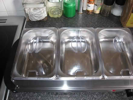Photo of free Buffet server/plate warmer (crownwood RG12) #3