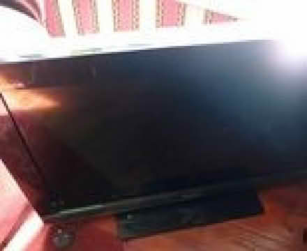 Photo of free Sony Bravia TV (Cleveleys FY5) #1