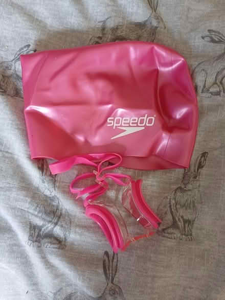 Photo of free Swimming gear (SS9) #1
