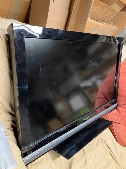 Photo of free 32” lcd monitor (Oak Brook) #1