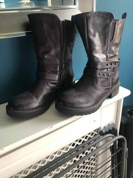 Photo of free Boots (Halfway G72) #1