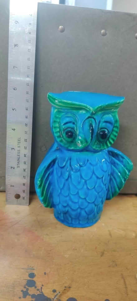 Photo of free Ceramic Owl Money Bank (Barnacle CV7) #1