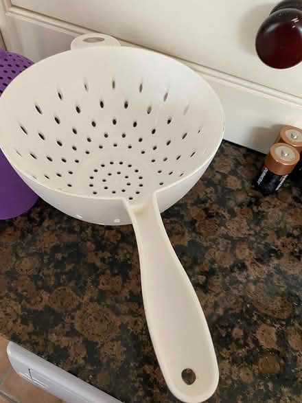Photo of free 2 colanders (West Ewell Epsom KT19) #3