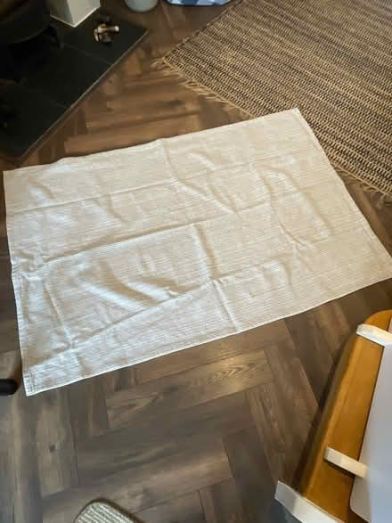 Photo of free Rugs and anti-slip matting (Berkhamsted) #1