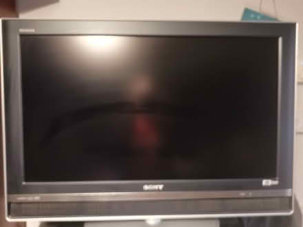 Photo of free 32'' Sony TV and stand (Micklefield HP13) #1