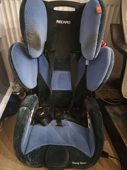 Photo of free Car seat (Thamesmead, SE28) #1