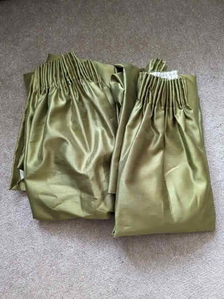 Photo of free Lined curtains set (Carlton WF3) #1