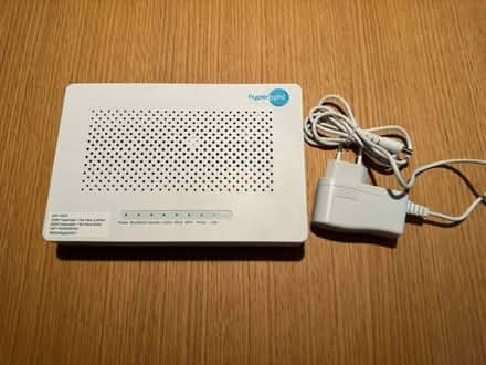 Photo of free Hyperoptic Modem + Dual-Band Wifi Router (Queenstown Road SW11) #1