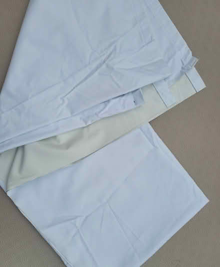 Photo of free Curtain blackout lining, white 140cm wide x170 long (Crookston G52) #1