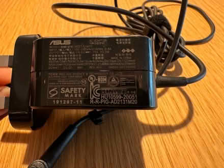 Photo of free ASUS 33W DC Power Adaptor, for Laptops, Wifi Routers, etc. (Queenstown Road SW11) #2