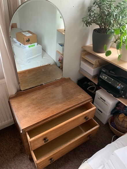 Photo of free Dressing Table (Teignmouth) #1