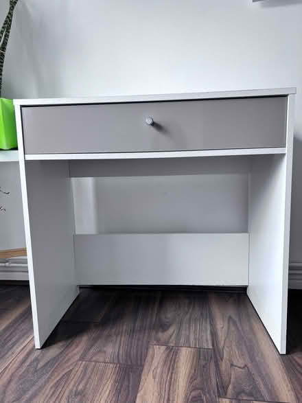 Photo of free Small desk (Bethnal Green) #1