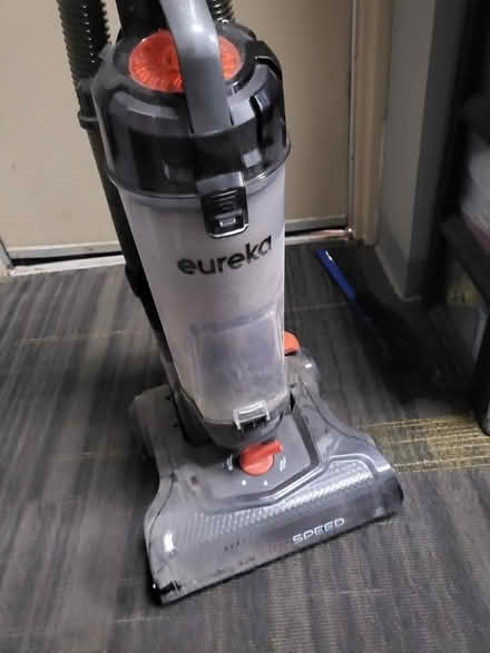 Photo of free used vacuum (Rogers Park) #2