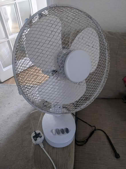 Photo of free Working fan (Bushey, WD23) #1