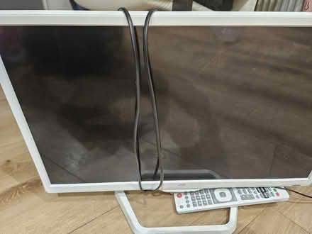 Photo of free 21inch Tv (Thamesmead, SE28) #1