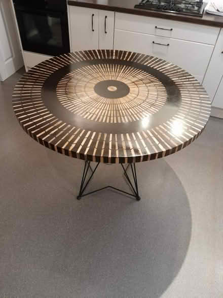 Photo of free round kitchen dining table and 4 chairs (Dronfield S18) #1