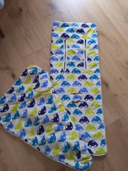 Photo of free Mothercare cosy toes pram (Cheshunt EN8) #2