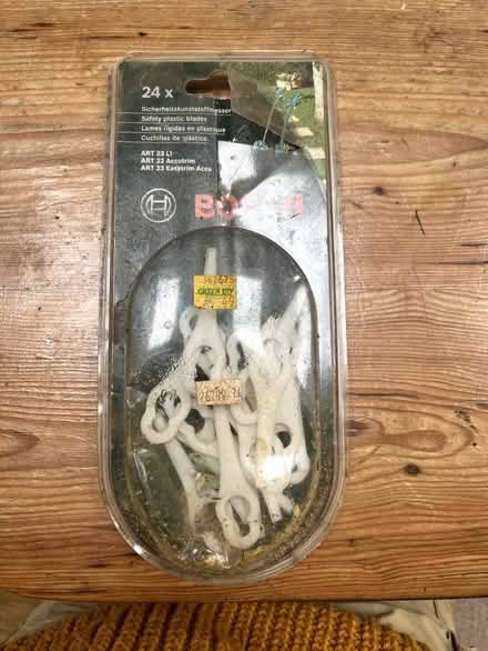 Photo of free Bosch strimmer blades (Ringles Cross TN22) #1