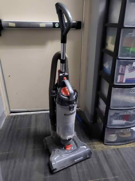 Photo of free used vacuum (Rogers Park) #1