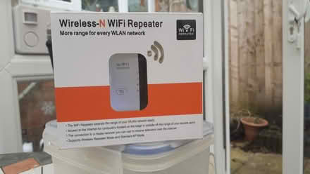 Photo of free wifi repeater (EX2 hamilton avenue.) #1