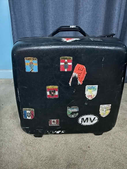 Photo of free Large hard-sided suitcase (Burbank CA) #1