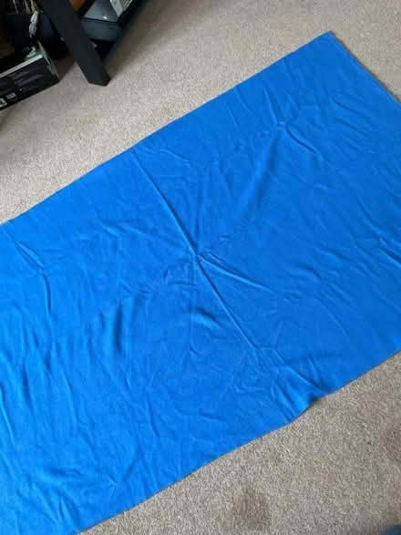 Photo of free Blue fabric 156 x 97 cm. (Wokingham RG41) #1