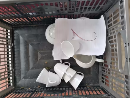 Photo of free Tea set (Tonbridge) #2