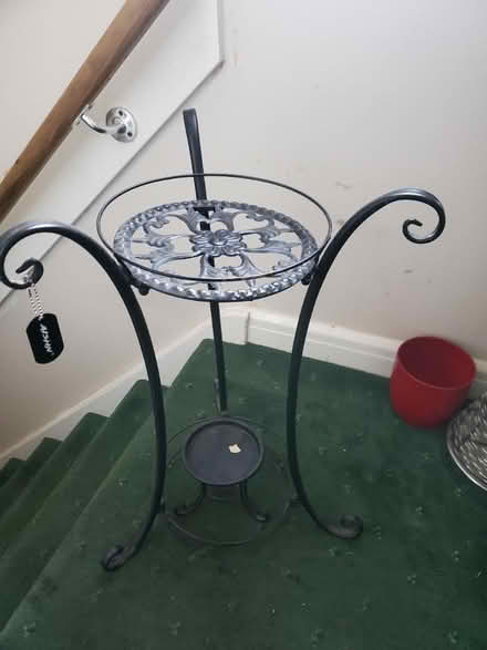Photo of free Plant stand (B26) #1
