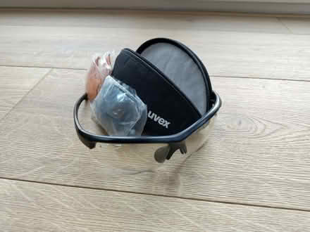 Photo of free Uvex cycling glasses (with changeable sun lenses) (Oxford OX1) #1