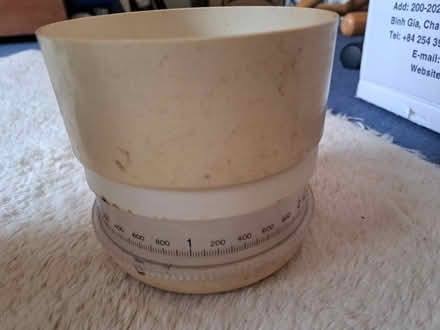 Photo of free kitchen scales. (Hanover BN2) #1