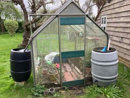 Photo of free Aluminium greenhouse (SM6) #1
