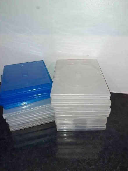 Photo of free DVD cases (Houghton Regis LU5) #1