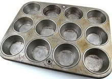 Photo of 12-slot muffin tin (Sunnyvale CA) #1